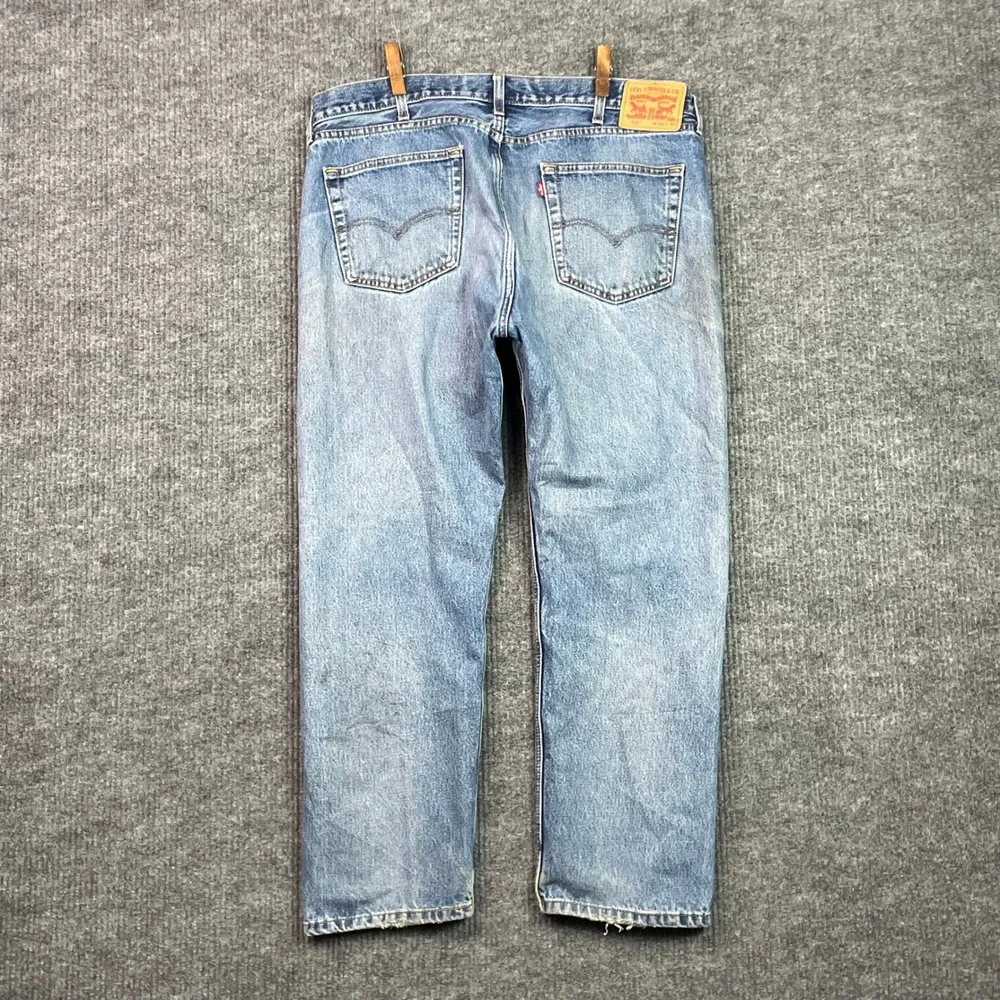 Levi 501 Jeans Mens 40x28 Blue Straight Leg Denim Light Wash Classic Casual
